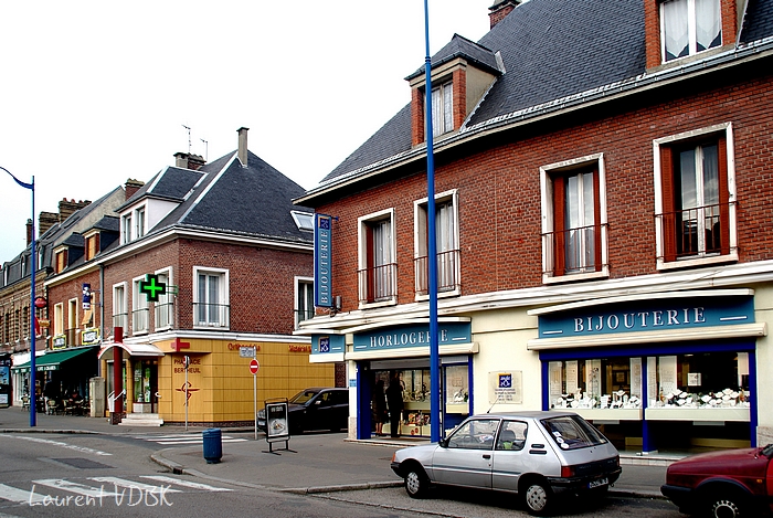 sotteville place voltaire angle rue barbès bijouterie