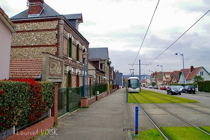 av J Jaurès 2016 - Métro - Sotteville les rouen