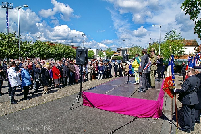 Sotteville-lès-Rouen : L'hippodrome des Bruyères a été transformé en camp hospitalier du Commonwealth (plus précisément australien) pendant la première guerre mondiale il ya 100 ans. Hommage le 30 avril 2016