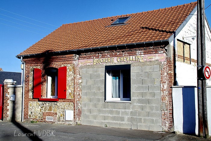 ancienne enseigne peinte rue marcel lechevallier à Sotteville-lès-Rouen