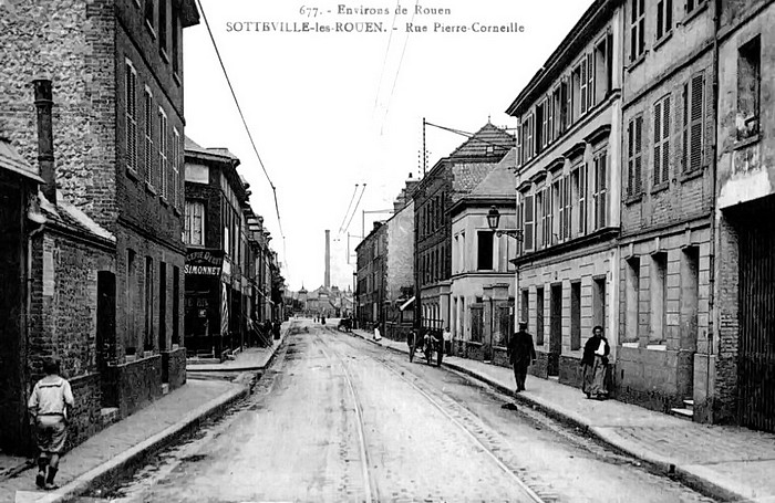 Rue Pierre Corneille, à l'angle de la rue Marc Lefebvre - Sotteville-lès-Rouen