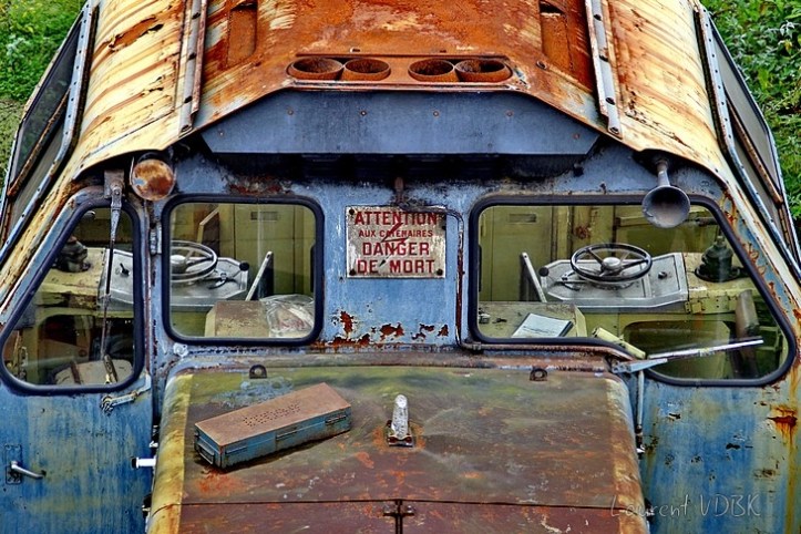 Cimetière des trains et des locomotives à la gare de triage de Sotteville-lès-Rouen