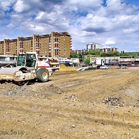 Rénovation de la place de l'Hôtel de Ville de Sotteville-lès-Rouen : Revêtement enlevé