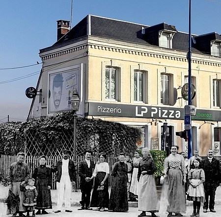 Restaurant à l'angle de l'avenue du 14 juillet et de la rue Léon Salva à Sotteville-lès-Rouen