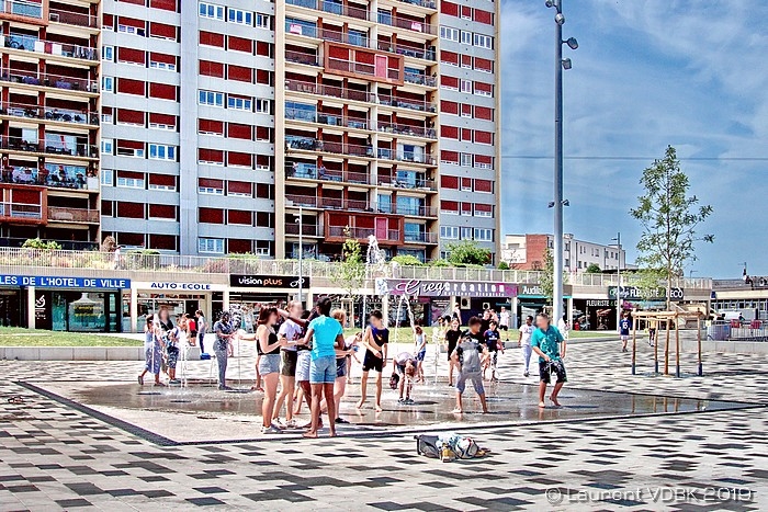 Fontaine de la place de l'Hôtel de Ville - Sotteville-lès-Rouen