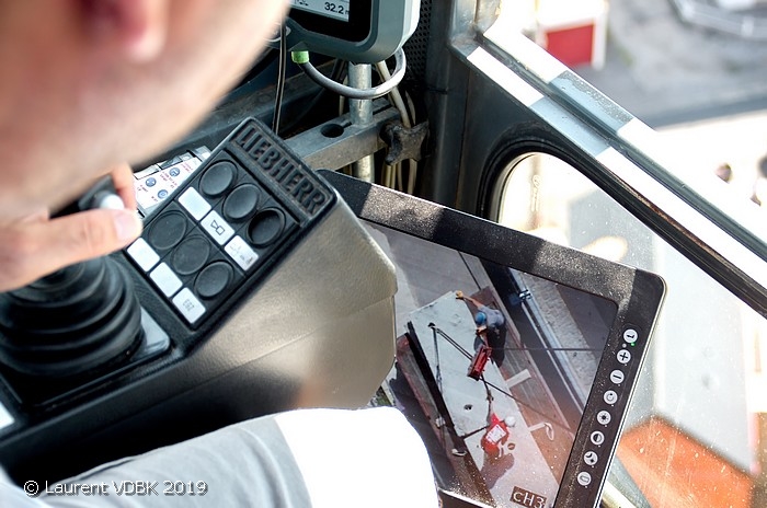 Grue du chantier à l'angle des rues Raspail et Victor Hugo - Sotteville-lès-Rouen