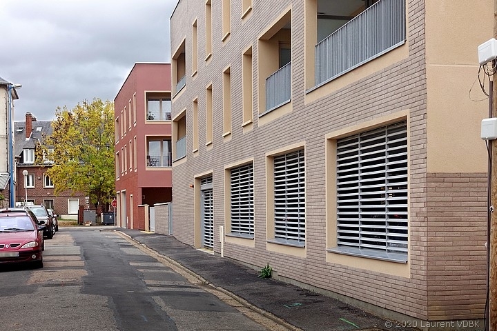 Résidences Malafa Yousafzai et George Sand rue Bugnot à Sotteville-lès-Rouen