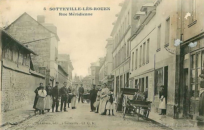 Carte postale ancienne sépia - Vielle photo noir et blanc de la rue Méridienne à Sotteville-lès-Rouen avant-guerre