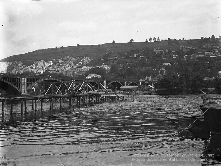 Début des travaux d'étayage pour la construction du nouveau Pont aux Anglais sur la Seine, Sotteville-lès-Rouen