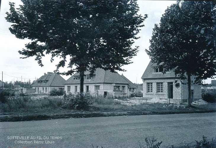 Construction des maisons des rues Henri Breton et André Poirier à Sotteville-lès-Rouen